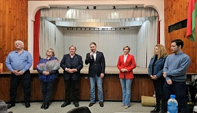 О праздничном концерте в клубе им. В.Маяковского О праздничном концерте в клубе им. В.Маяковского